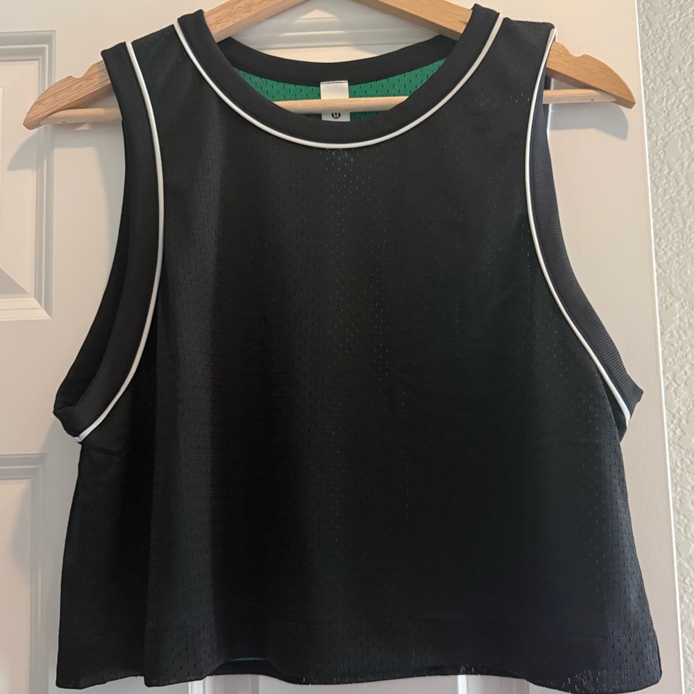 Lulu lemon black/green reversible mesh top